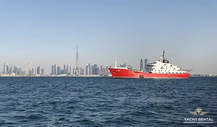 Bart Roberts yacht Dubai