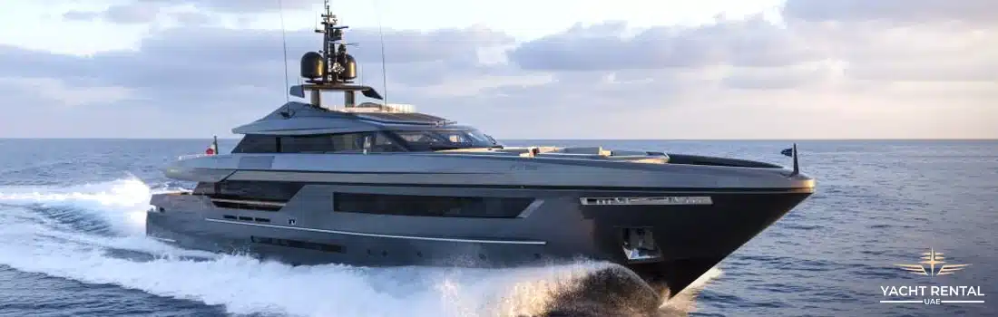 Exterior of the Geosand yacht