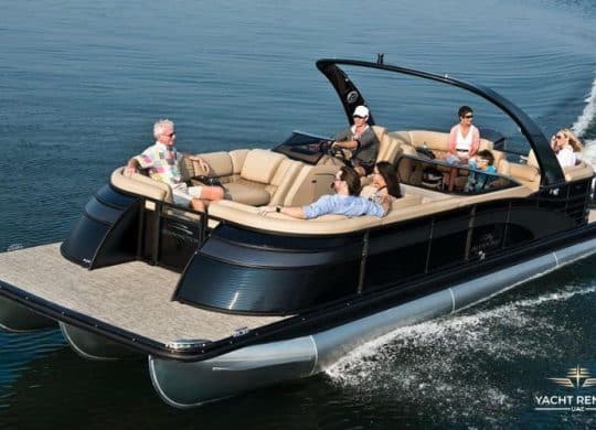 How Much Does a Pontoon Boat Weigh